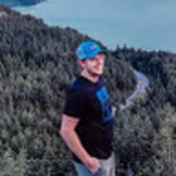 Meet your Posher, Dan - Picture 1 of 1